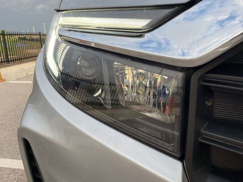 Certified 2023 Honda Passport EX-L image 15