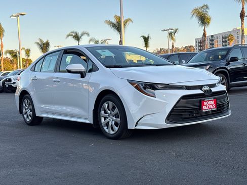 Certified 2026 Toyota Corolla LE image 4