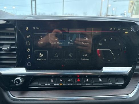 Used 2025 GMC Sierra 2500 SLT w/ SLT Premium Package image 28