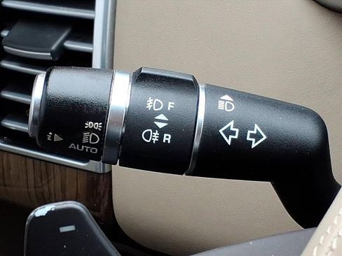 Used 2019 Land Rover Range Rover HSE image 23