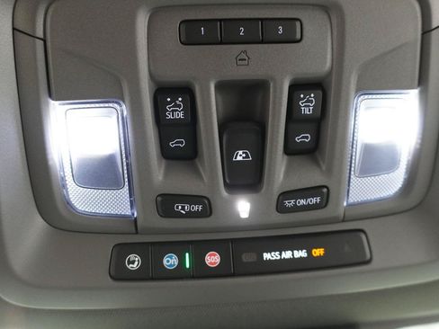 Used 2026 Chevrolet Silverado 1500 LTZ w/ LTZ Premium Texas Edition AWD/4WD image 13