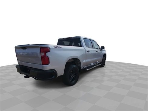 Used 2021 Chevrolet Silverado 1500 LT Trail Boss image 8
