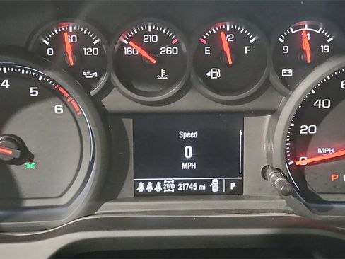 Used 2025 Chevrolet Silverado 2500 Custom w/ Custom Convenience Package image 18