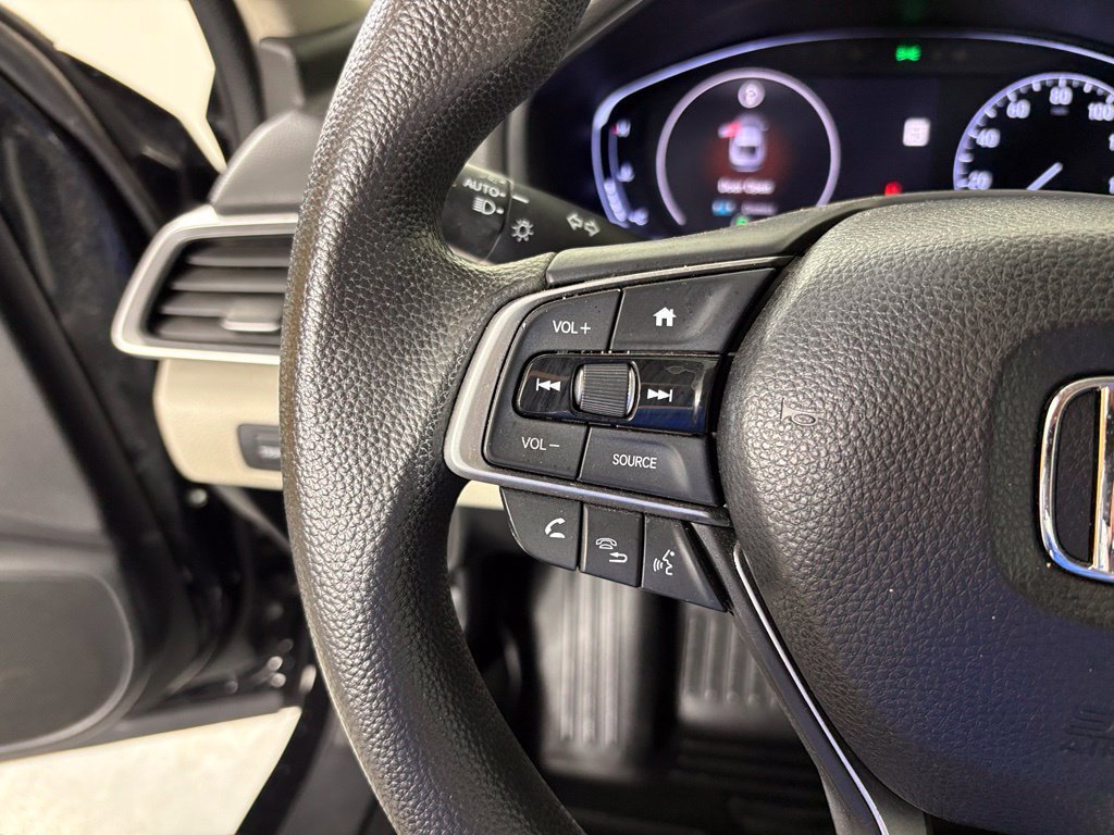 Used 2018 Honda Accord LX image 19