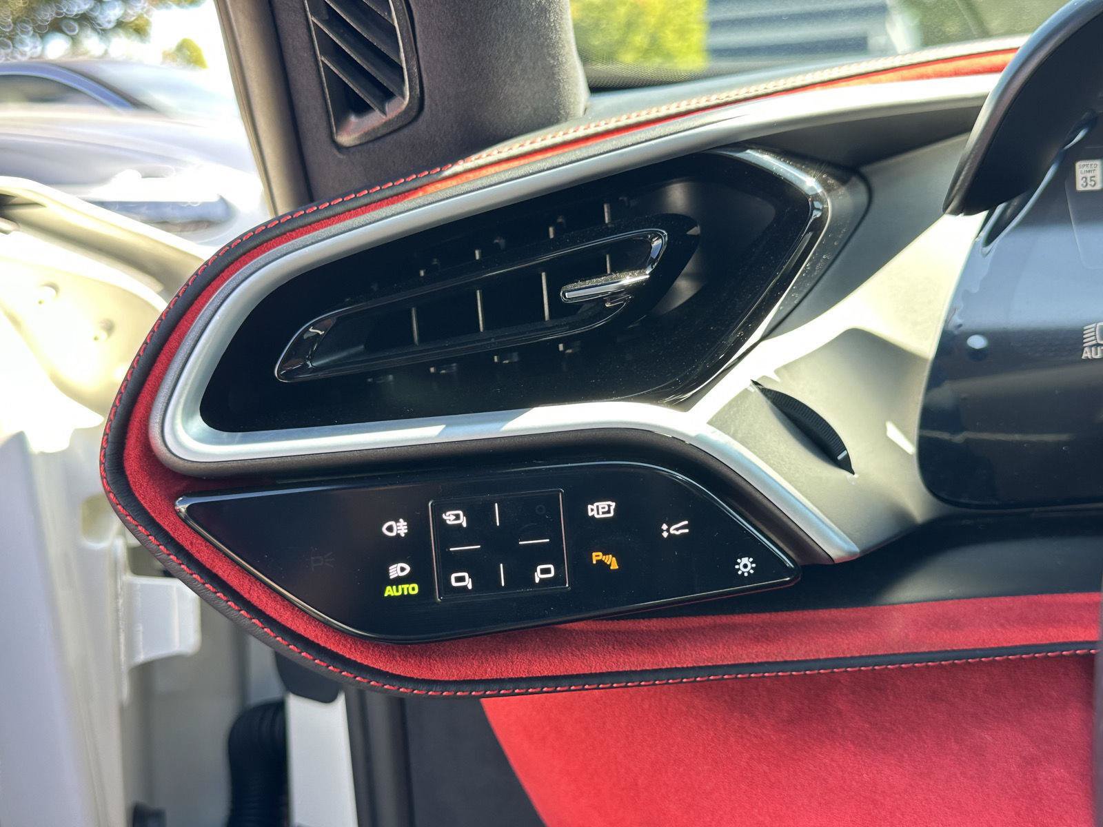 Used 2025 Ferrari 296 GTB RWD image 34