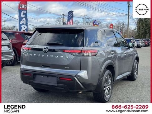 Certified 2024 Nissan Pathfinder S image 5