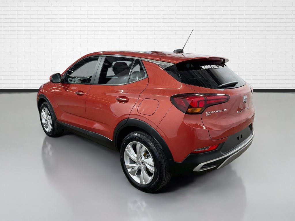 Used 2024 Buick Encore GX Preferred AWD/4WD image 7