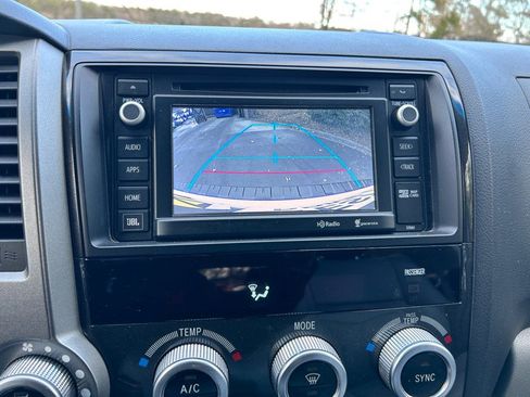 Used 2015 Toyota Sequoia Platinum image 23