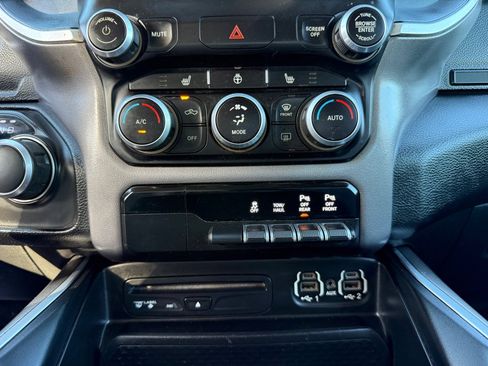 Used 2019 RAM 1500 Big Horn image 19