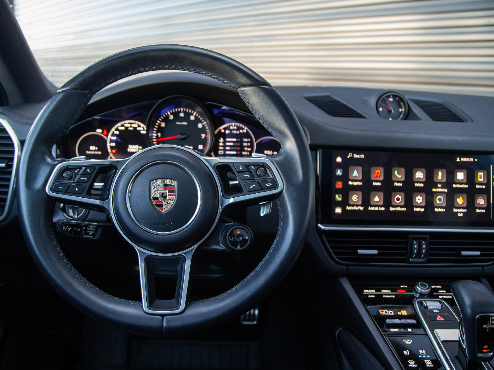 Certified 2023 Porsche Cayenne S AWD/4WD image 16
