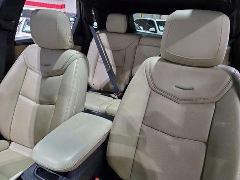 Used 2017 Cadillac XT5 Premium Luxury image 37