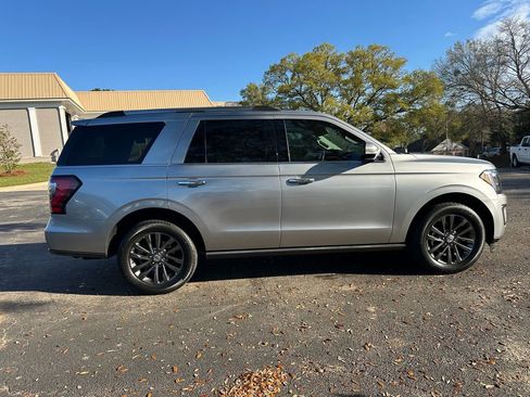 Used 2021 Ford Expedition Limited image 38