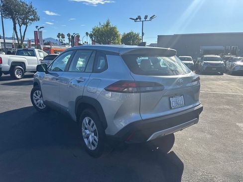 Used 2026 Toyota Corolla Cross L FWD image 6