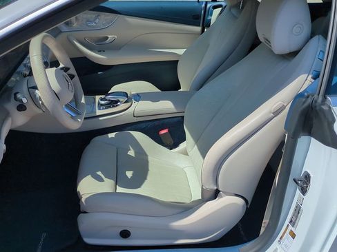 Used 2023 Mercedes-Benz E 450 Cabriolet image 11