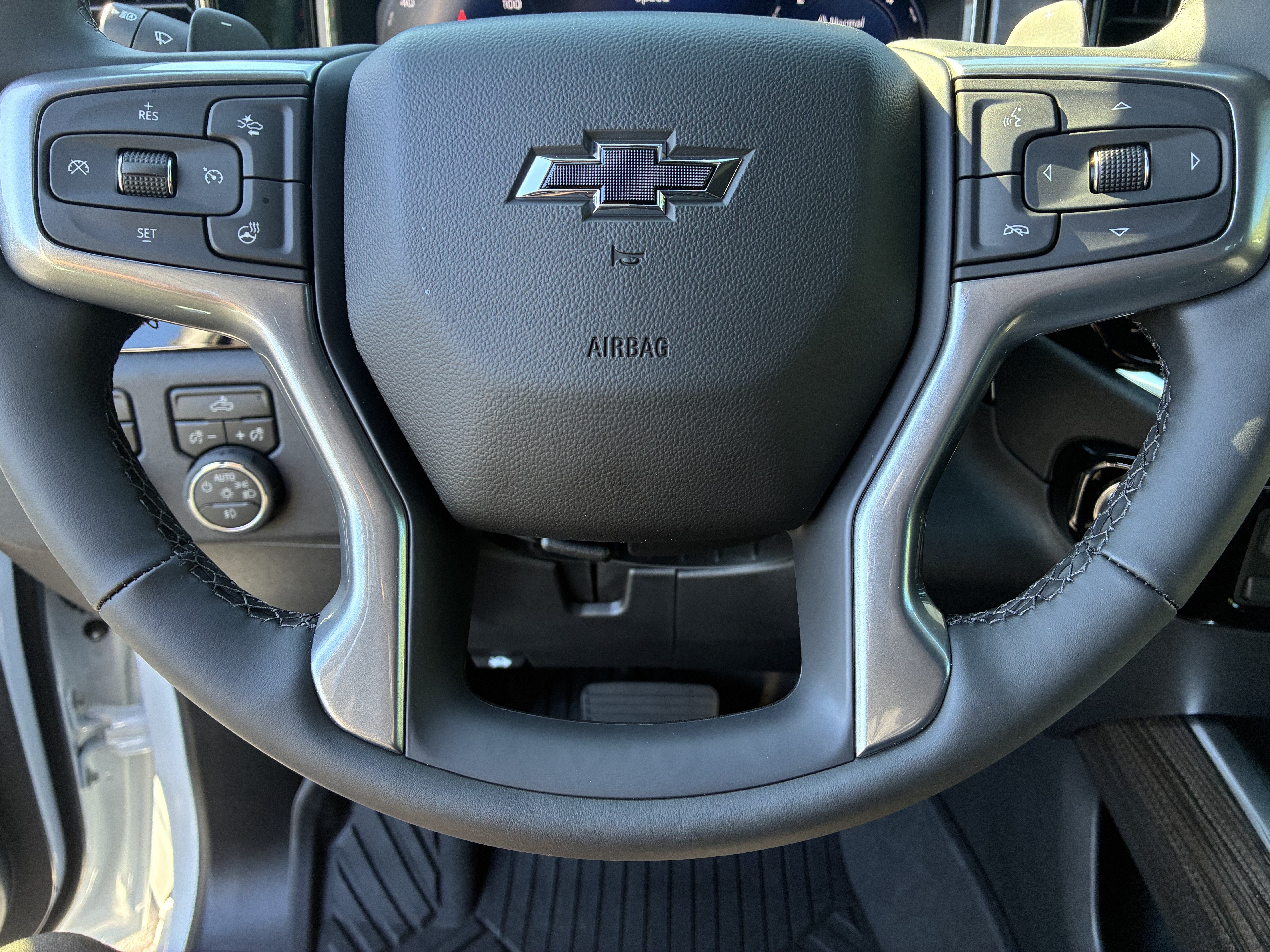 New 2026 Chevrolet Silverado 1500 RST w/ Convenience Package II AWD/4WD image 28