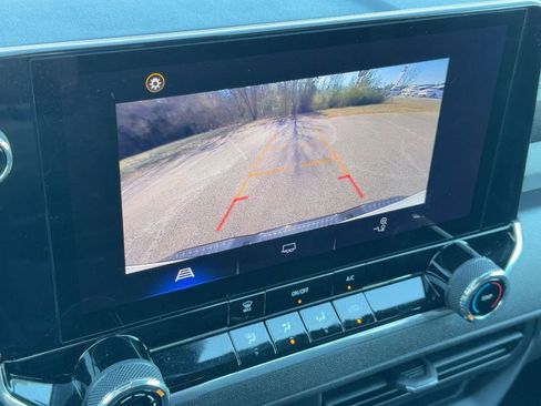 Used 2024 Chevrolet Colorado Trail Boss w/ Advanced Trailering Package image 23