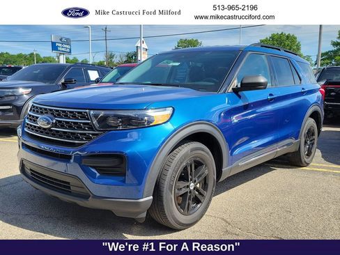 Certified 2021 Ford Explorer XLT AWD/4WD image 1