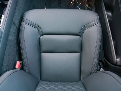 Used 2025 Volvo XC90 T8 Plus w/ Protection Package Premier image 27