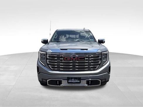 Used 2025 GMC Sierra 1500 Denali AWD/4WD image 29