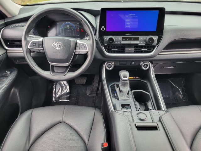 Used 2024 Toyota Grand Highlander FWD image 6