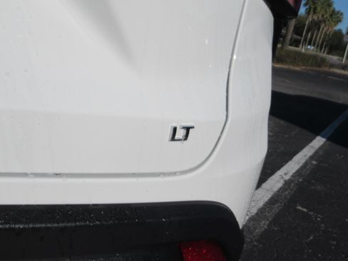 New 2026 Chevrolet Trax LT w/ LT Convenience Package image 8