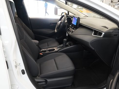 Used 2024 Toyota Corolla LE FWD image 23