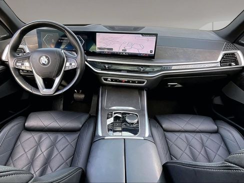 Used 2025 BMW X5 sDrive40i w/ Climate Comfort Package RWD image 15