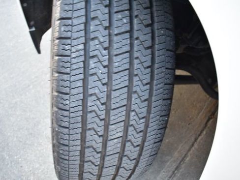 Used 2017 GMC Yukon XL Denali w/ Open Road Package image 26