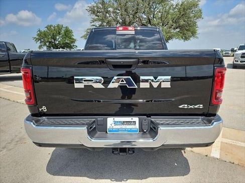 New 2026 RAM 2500 Tradesman AWD/4WD image 36