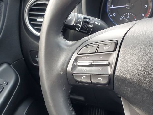 Used 2021 Hyundai Kona Limited FWD image 14