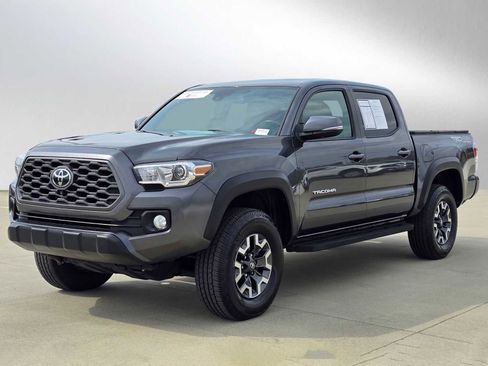Certified 2023 Toyota Tacoma TRD Off-Road w/ TRD Premium Off Road Package AWD/4WD image 7