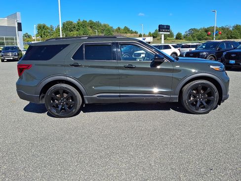 Certified 2023 Ford Explorer ST-Line w/ Class IV Trailer Tow Package AWD/4WD image 8