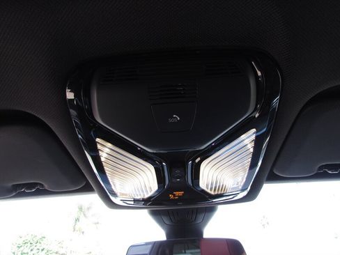 Used 2022 BMW X6 xDrive40i w/ Premium Package AWD/4WD image 24