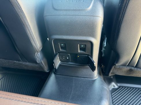 Used 2024 Ford Bronco Outer Banks AWD/4WD image 16