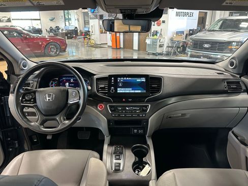 Used 2022 Honda Pilot EX-L image 16