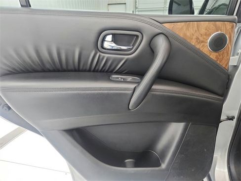 Used 2021 Nissan Armada SL w/ Captain's Chairs Package image 39