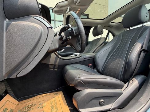 Used 2018 Mercedes-Benz E 300 4MATIC image 6