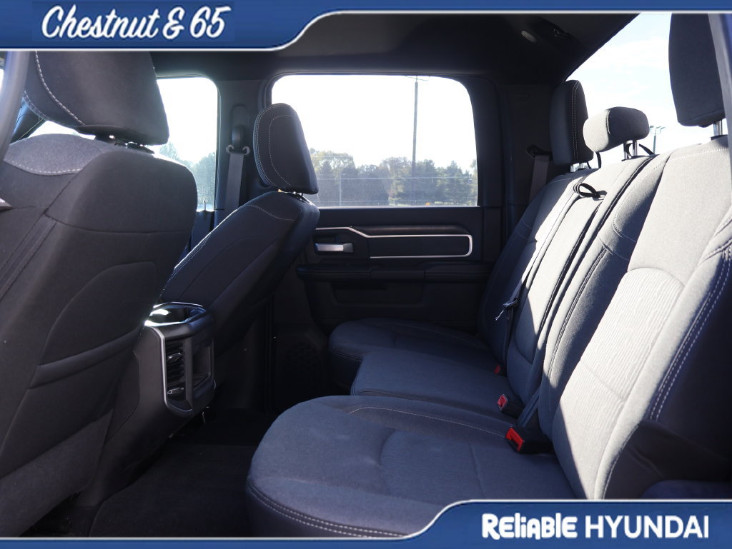 Used 2022 RAM 2500 Big Horn w/ Level A Equipment Group AWD/4WD image 17