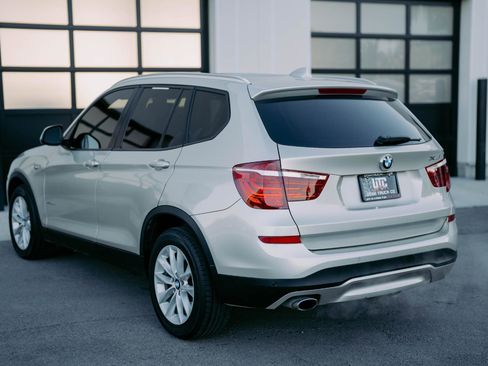 Used 2015 BMW X3 xDrive28d image 5