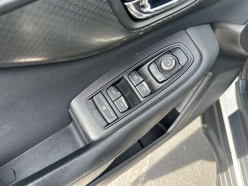 Used 2024 Subaru Outback Premium AWD/4WD image 17