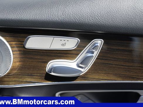 Used 2018 Mercedes-Benz GLC 300 4MATIC Coupe image 36
