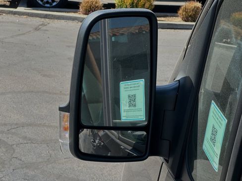 Used 2024 Mercedes-Benz Sprinter 3500 image 9