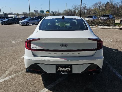 Used 2021 Hyundai Sonata SEL FWD image 4