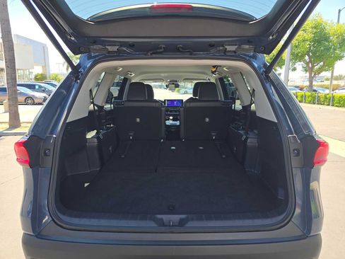 Certified 2026 Toyota Grand Highlander FWD image 33
