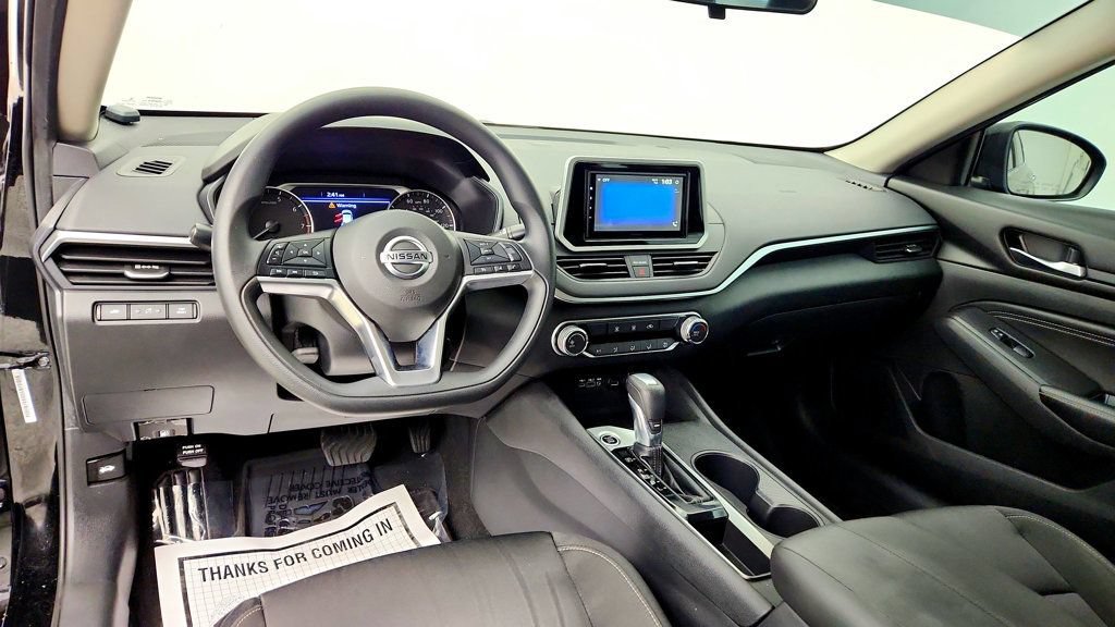 Used 2019 Nissan Altima 2.5 S FWD image 12