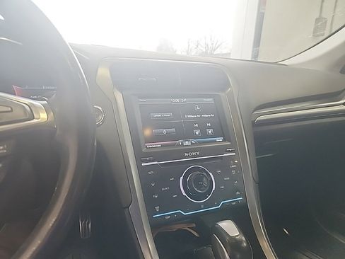 Used 2014 Ford Fusion Titanium image 5