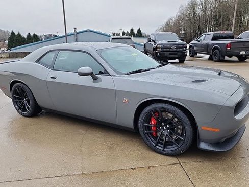 Certified 2023 Dodge Challenger R/T Scat Pack w/ Plus Package image 6