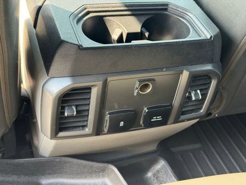 Used 2019 Ford F350 XLT w/ XLT Premium Package AWD/4WD image 24