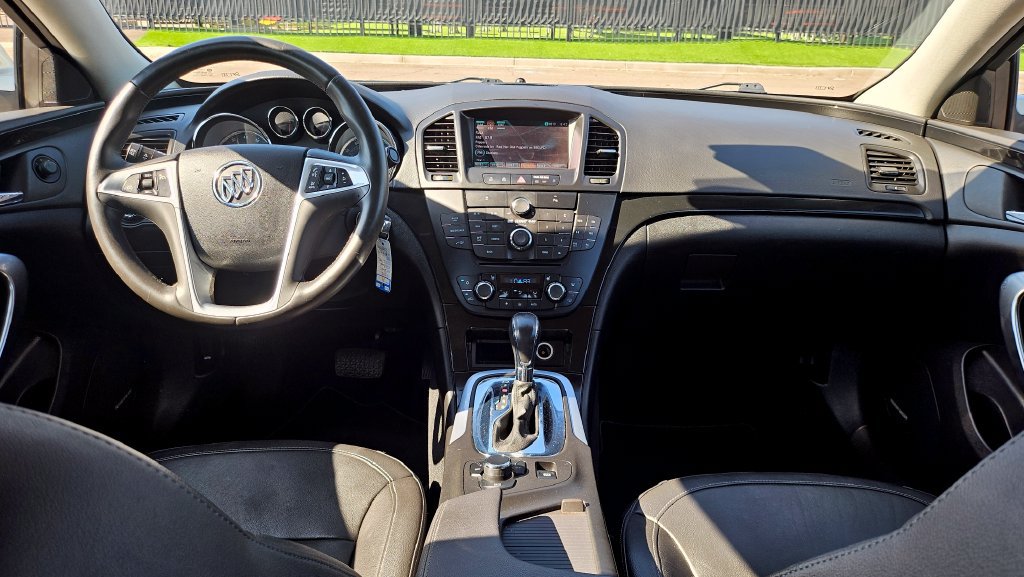 Used 2011 Buick Regal CXL w/ RL6 Preferred Equipment Group FWD image 31