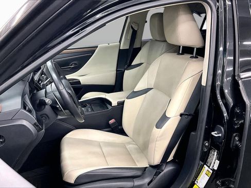 Used 2023 Lexus ES 300h w/ Premium Package FWD image 7